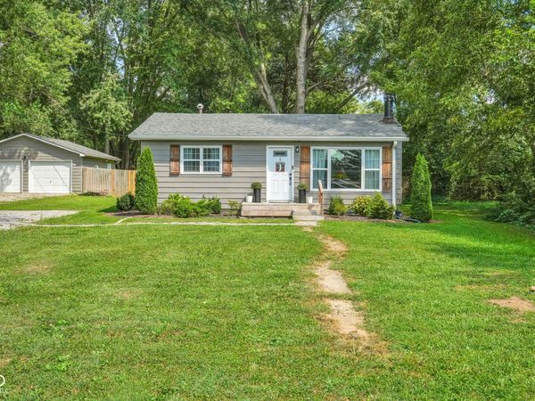 5217 Denny , Columbus, IN 47201