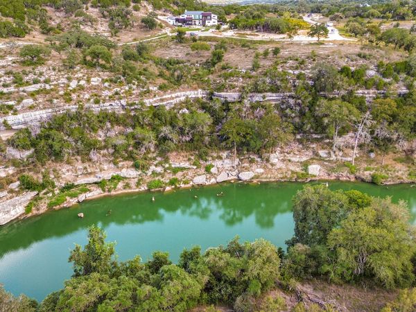 937 Blueridge Vw, Canyon Lake, TX 78133