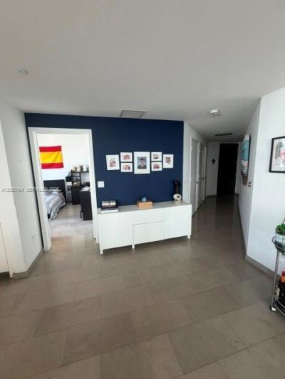 68 SE 6th St, Unit 1912, Miami, FL 33131 Photo