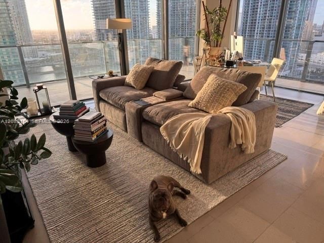 68 SE 6th St, Unit 1912, Miami, FL 33131 Photo