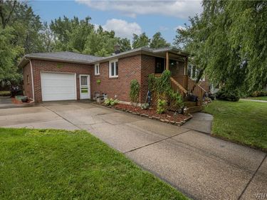 89 Freda Avenue, Buffalo, NY 14225