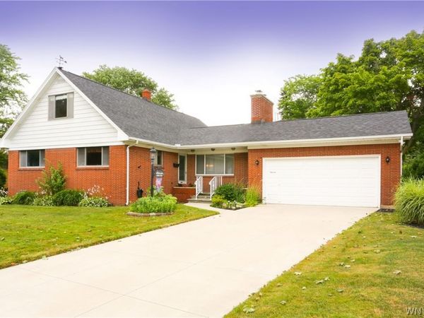 11 Hunting Road, Cheektowaga, NY 14215
