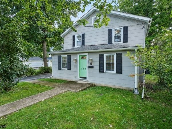 730 Washington St, Hackettstown, NJ 07840