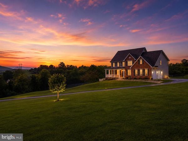 79 FALCON RIDGE DRIVE, CHARLES TOWN, WV 25414