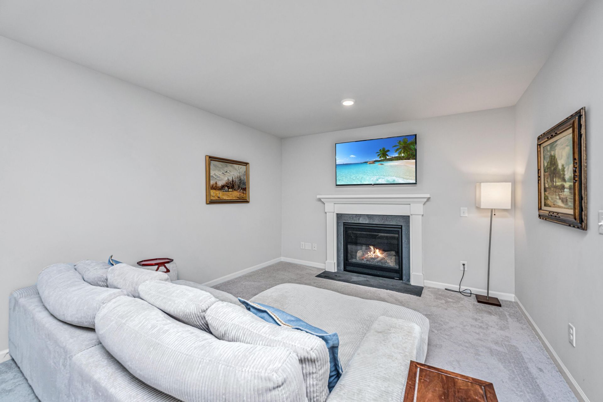 7074 Pumpkinseed Drive Photo 30