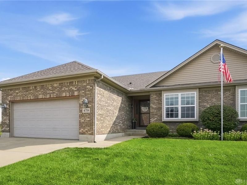 479 Jodee Drive, Xenia, OH 45385 Photo 2