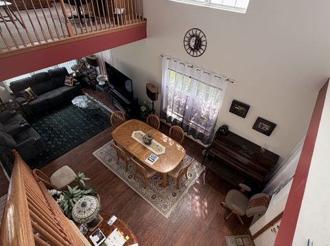 Main Photo