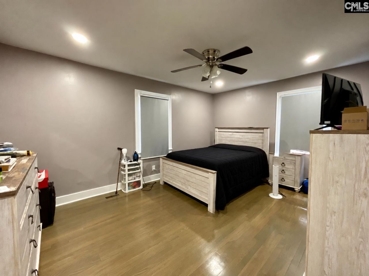 4145 Faust Street Photo 8