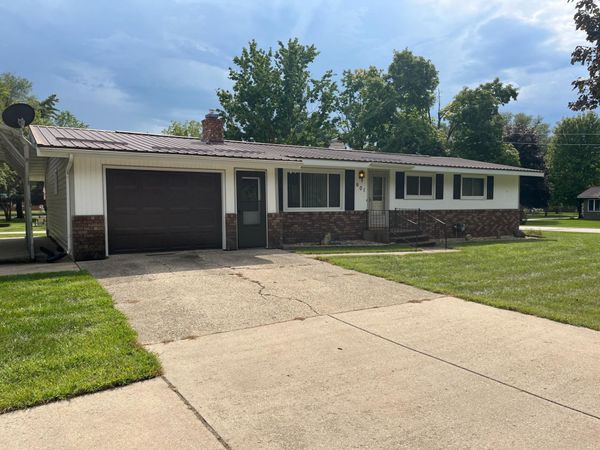 601 Clyde Street, Avoca, WI 53506