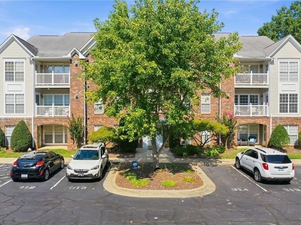 2229 Delaney Drive, Unit 312, Burlington, NC 27215