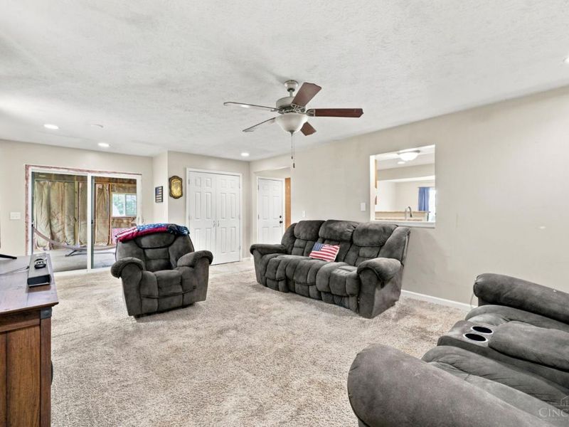422 Kenwood Lane, Trenton, OH 45067 Photo 14