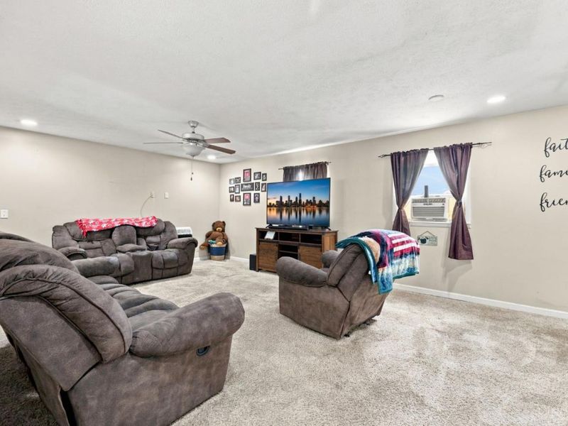 422 Kenwood Lane, Trenton, OH 45067 Photo 16