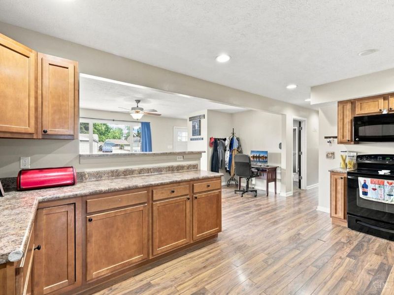 422 Kenwood Lane, Trenton, OH 45067 Photo 18