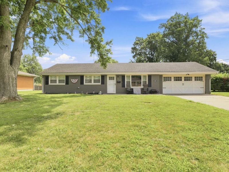 422 Kenwood Lane, Trenton, OH 45067 Photo 2