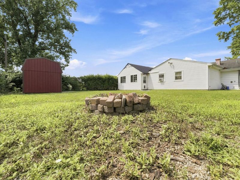 422 Kenwood Lane, Trenton, OH 45067 Photo 5
