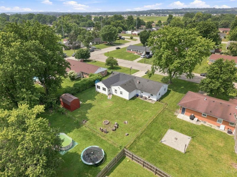 422 Kenwood Lane, Trenton, OH 45067 Photo 7