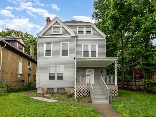 2213 Highland Avenue, Cincinnati, OH 45219