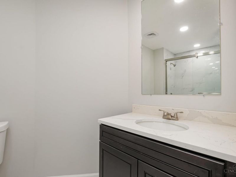 2213 Highland Avenue, Cincinnati, OH 45219 Photo 14