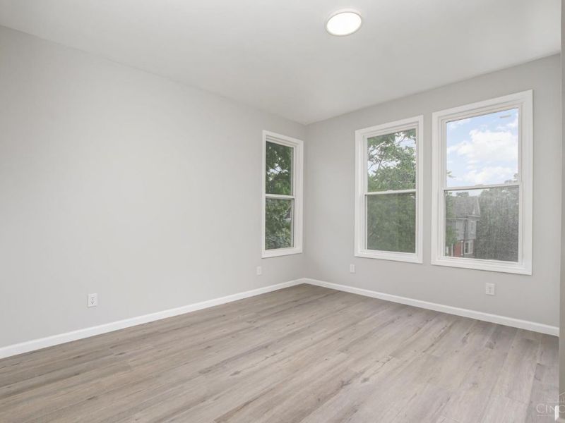 2213 Highland Avenue, Cincinnati, OH 45219 Photo 20