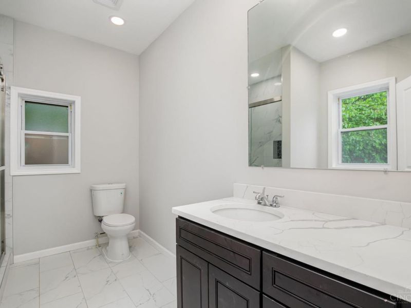 2213 Highland Avenue, Cincinnati, OH 45219 Photo 21