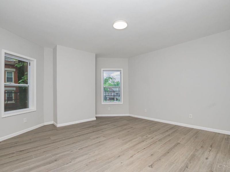 2213 Highland Avenue, Cincinnati, OH 45219 Photo 24