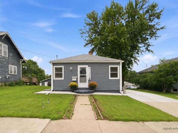 1535 Hawthorne Avenue, Waterloo, IA 50702