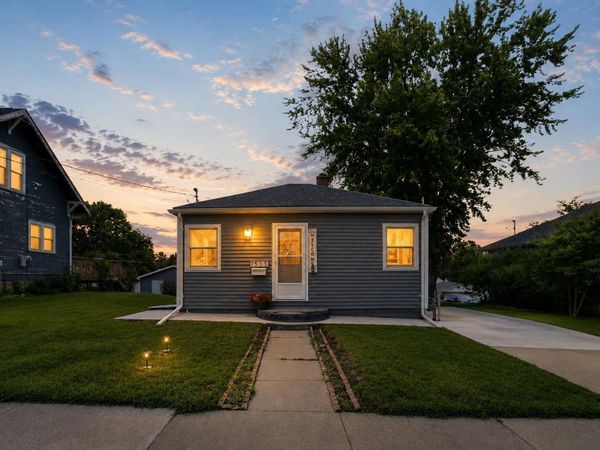 1535 Hawthorne Avenue, Waterloo, IA 50702