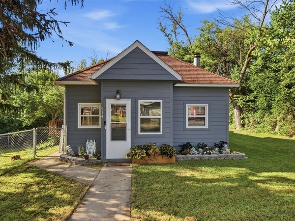 214 E Poplar Street, Roland, IA 50236