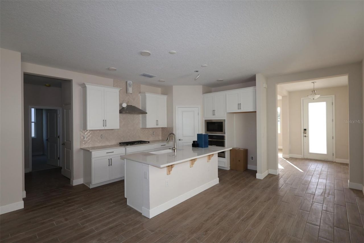 2867 Sweetgrass Lane, Zellwood, FL 32798 Photo