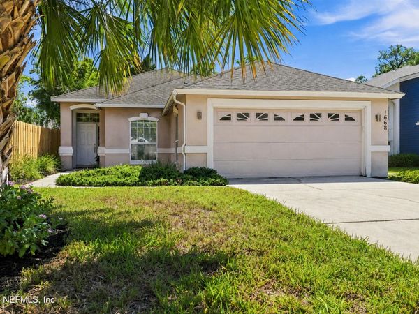 1668 LINKSIDE Court N, Atlantic Beach, FL 32233