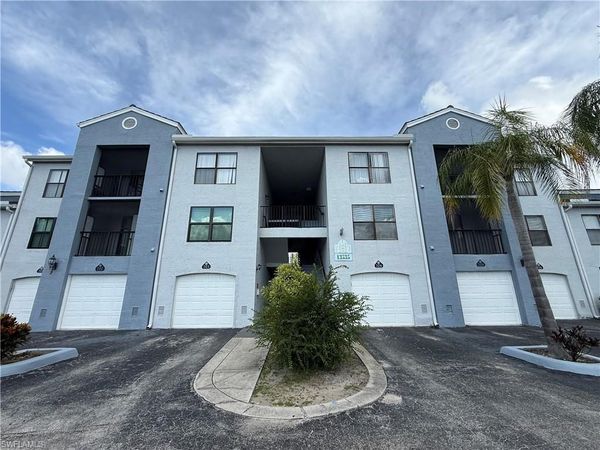 13535 Eagle Ridge DR , Unit 725, FORT MYERS, FL 33912