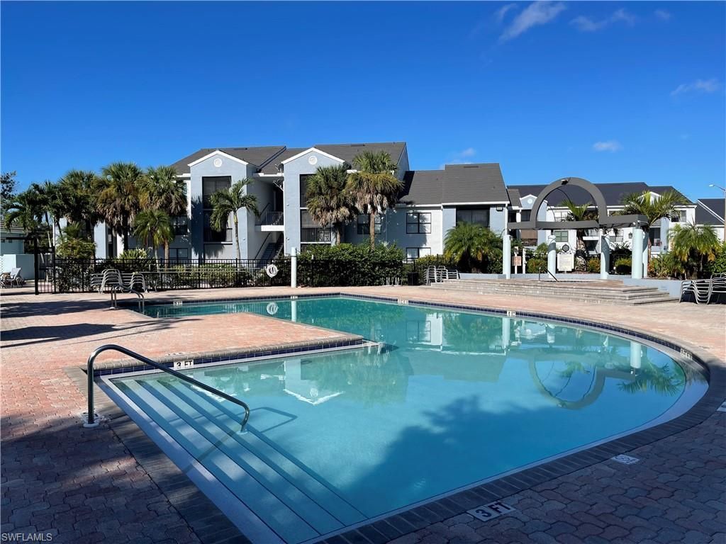 13535 Eagle Ridge Dr , Unit 725, Fort Myers, FL 33912 Photo