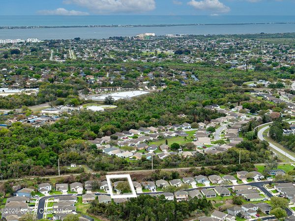 2250 Spring Creek Circle NE, Palm Bay, FL 32905