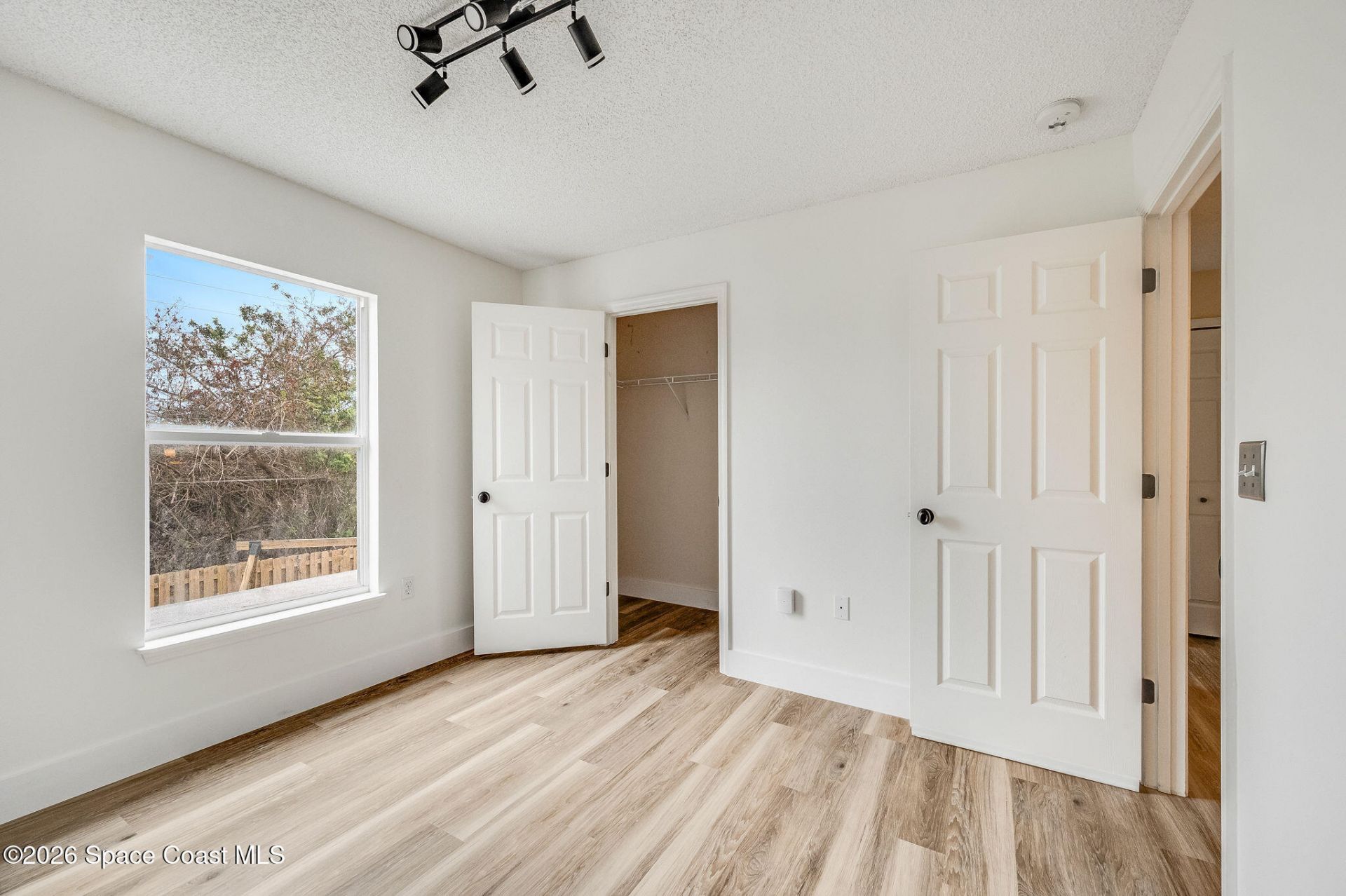 2250 Spring Creek Circle Ne, Palm Bay, FL 32905 Photo