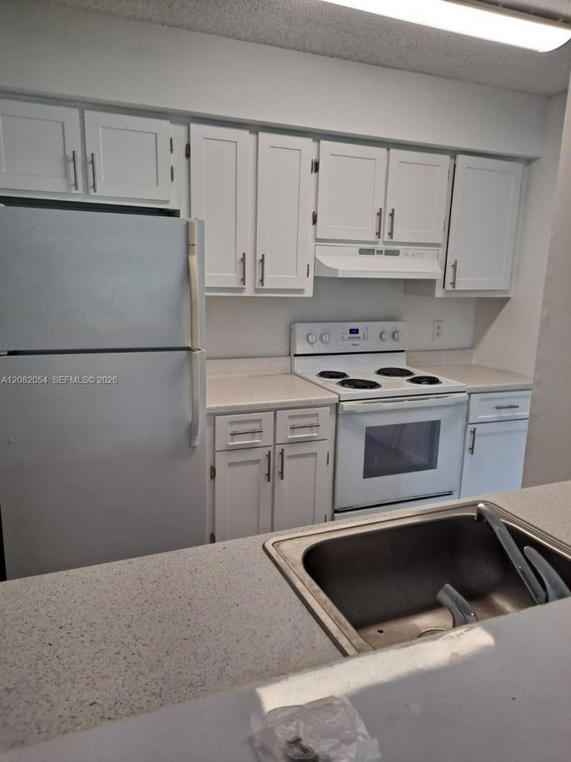 540 S Park Rd , Unit 16-9, Hollywood, FL 33021 Photo