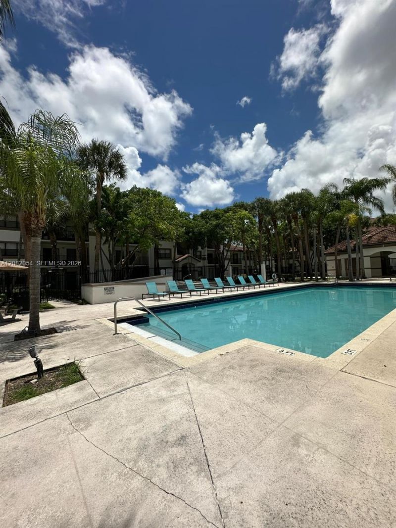 540 S Park Rd , Unit 16-9, Hollywood, FL 33021 Photo