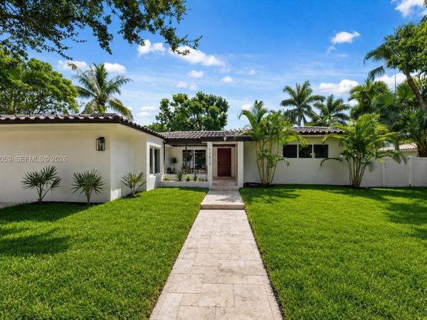 10619 NE 10th Pl, Miami Shores, FL 33138