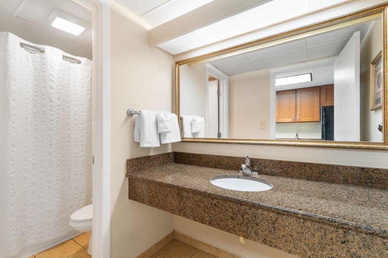 1105 S Ocean Blvd.  Photo 14