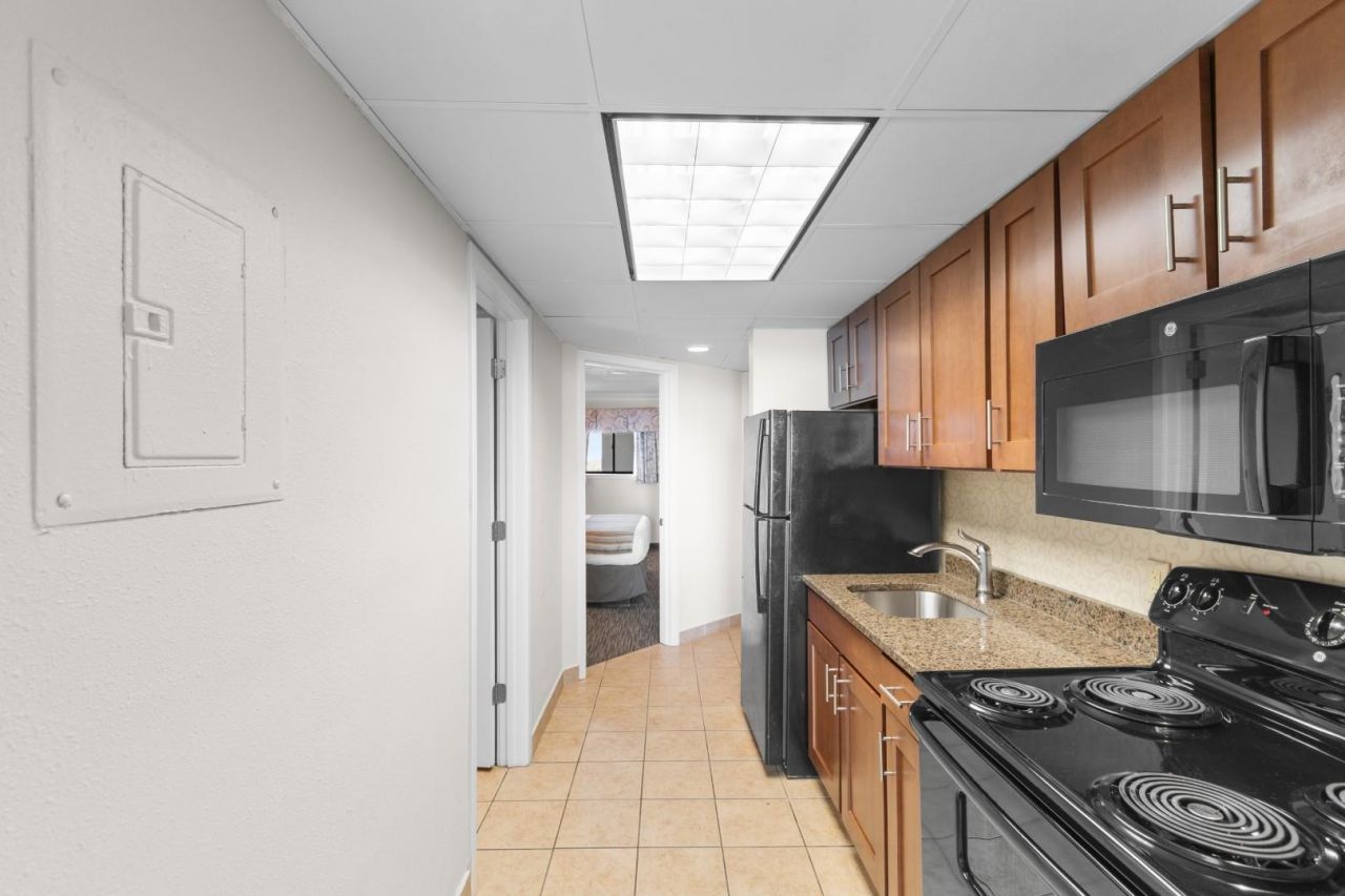1105 S Ocean Blvd.  Photo 5