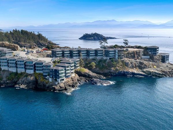 1000 Sookepoint Pl, Unit #5B, Sooke, BC V9Z 1N8