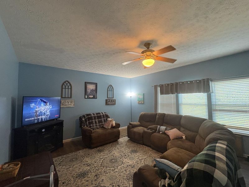 1810 Waverly Drive, Florence, KY 41042 Photo 7