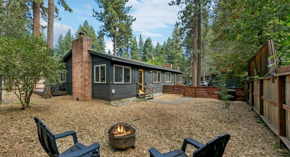 920 Lapham Drive, South Lake Tahoe, CA 96150 Photo