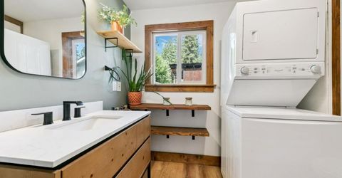 920 Lapham Drive, South Lake Tahoe, CA 96150 Photo
