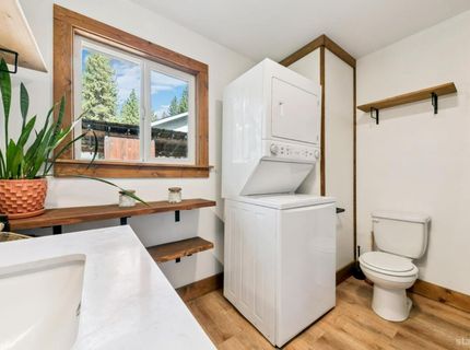920 Lapham Drive, South Lake Tahoe, CA 96150 Photo