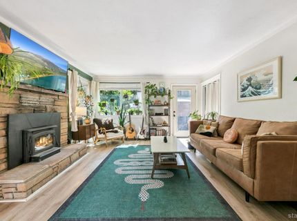 920 Lapham Drive, South Lake Tahoe, CA 96150 Photo