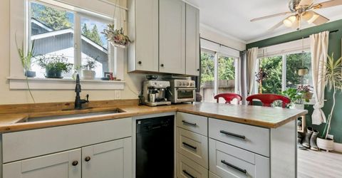 920 Lapham Drive, South Lake Tahoe, CA 96150 Photo