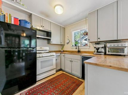 920 Lapham Drive, South Lake Tahoe, CA 96150 Photo