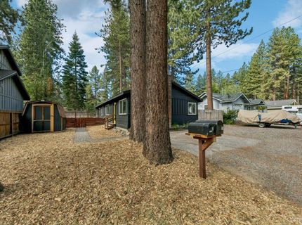 920 Lapham Drive, South Lake Tahoe, CA 96150 Photo