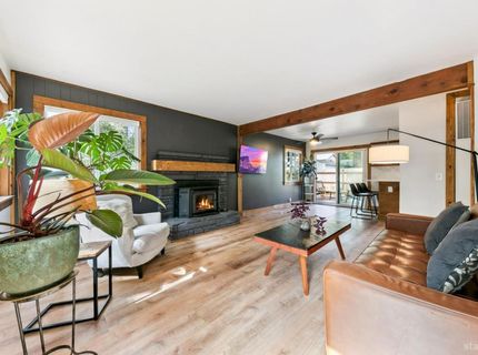 920 Lapham Drive, South Lake Tahoe, CA 96150 Photo