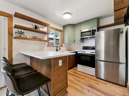 920 Lapham Drive, South Lake Tahoe, CA 96150 Photo